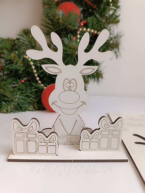 Веселая 3D открытка из дерева 