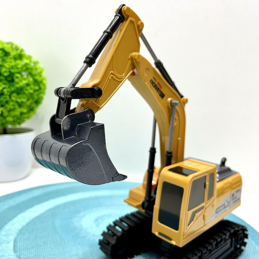 Екскаватор гусеничний на радіокеруванні акумулятор звук світло ковш, що рухається USB-заряд Жовто-чорний (680-D2) Чернігів - фото 8