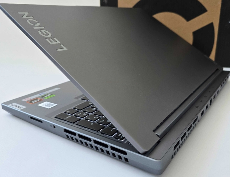 Ноутбук Lenovo Legion 5 R5 7640HS / RTX 4060 / RAM16GB / SSD512Gb / 165Hz Київ - фото 2