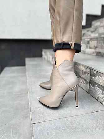 Nivelle Черевики жіночі NIVELLE капучино натуральна шкіра 35р. каблук 10см (3927) Коломия