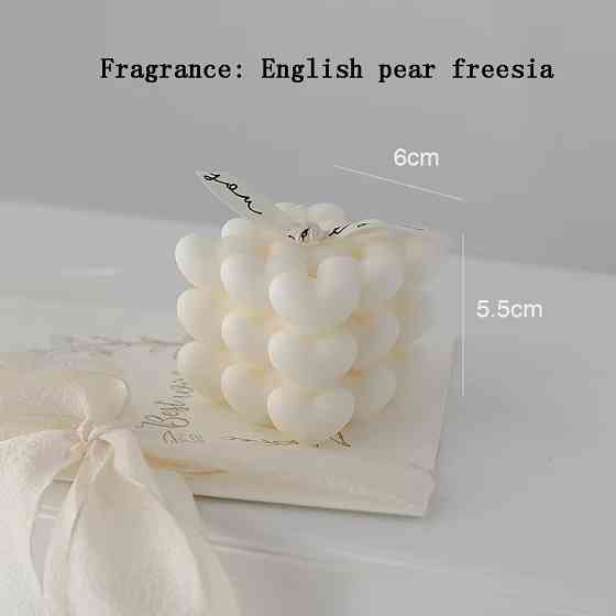 Свічка ароматична "Кубик сердець" ручної роботи у білому кольорі Кам'янець-Подільський