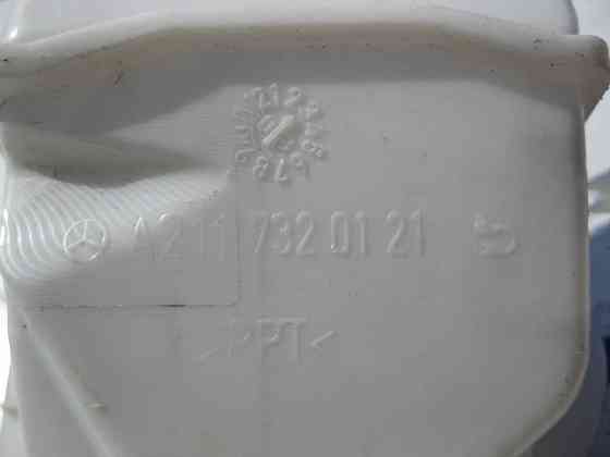 Mercedes-Benz  A2117320121 Накладка - пильник замка задніх лівих дверей CLS C219 E-Class W211 Одеса