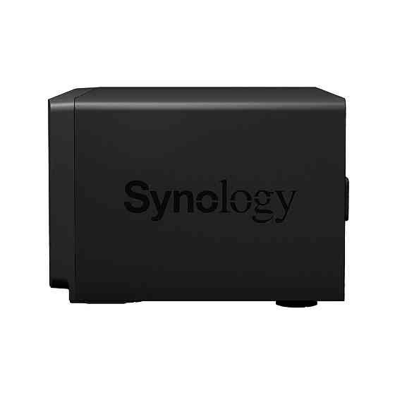 Система зберігання даних SYNOLOGY DS1821+ з 8 відсіками для дисків, 4GB RAM, настільне виконання Київ