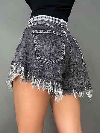 Шорти жіночі джинсові Liana 4-037 короткі розкльошені А-силует з бахромою і ременем чорні, чорний, 33, 33, 86 см Київ
