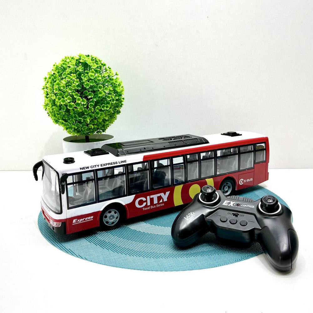 Автобус міський на радіокеруванні акумулятор 3.7V керування 2.4GHz підсвічування фар 38см Червоний (666-695 NA) Чернігів - фото 4