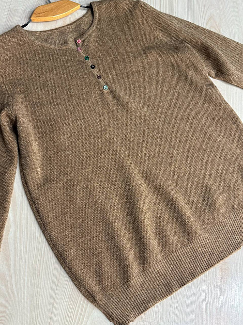 Светр жіночий A-N 02493 букле з ґудзиками тонкий і теплий базовий, коричневий, one size Київ - фото 14