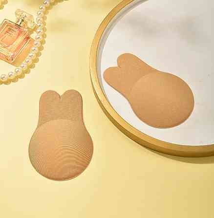 Наклейки на підняття грудей one size бежевий Київ