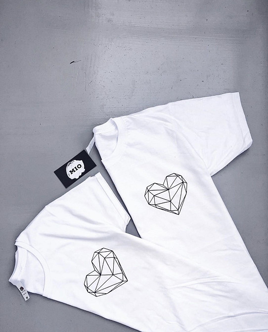 Парні футболки для хлопця та дівчини — Сердця Чернівці - фото 1