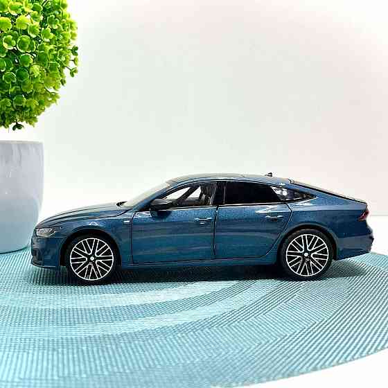 Машинка Audi А7 Авто Експерт металопластик 1:24 звук світло інерція Блакитна (1904-17) Чернігів