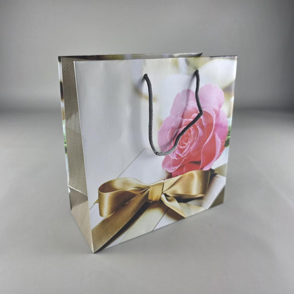 Пакет паперовий подарунковий квадратний 23*24*10 (артKV-072) (12 шт.) Харків - фото 1