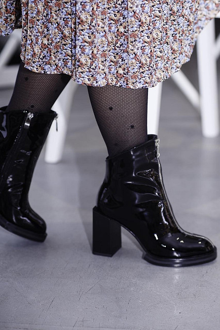 Лаковані черевики жіночі шкіряні на підборах демісезонні весна осінь, чорні на блискавці р. 37- Коломия - фото 4