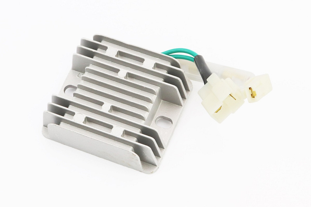 Регулятор напруги 178F/186F, 70x78mm, із запобіжником Київ - фото 1