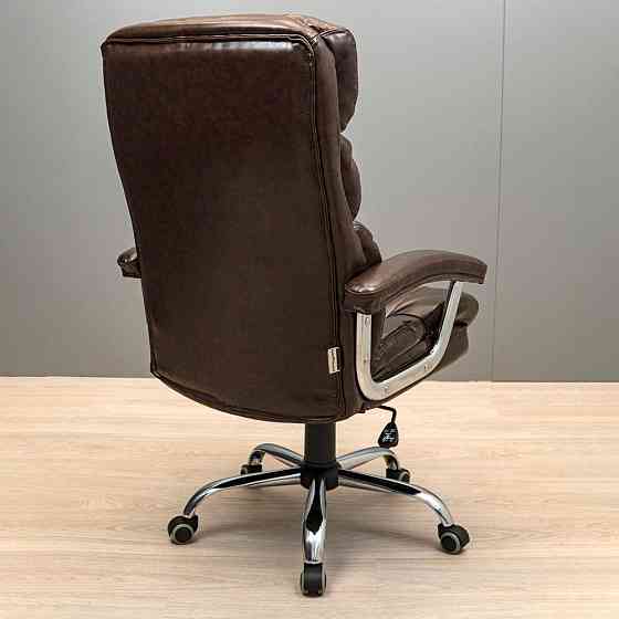 Офісне крісло керівника ManhattanDesign Хром Tilt М-1 Екошкіра Prime Brown (Прогумовані колеса) Днепр