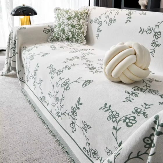 Плед покрывало для дивана и кровати,чехол накидка для мягкой мебели 180х230 см,белый с серым цветочным узором Каменец-Подольский