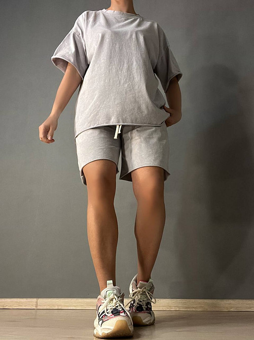 Костюм женский De Red 6726 тай-дай футболка с шортами хлопок оверсайз, светло-серый, one size Киев - изображение 17