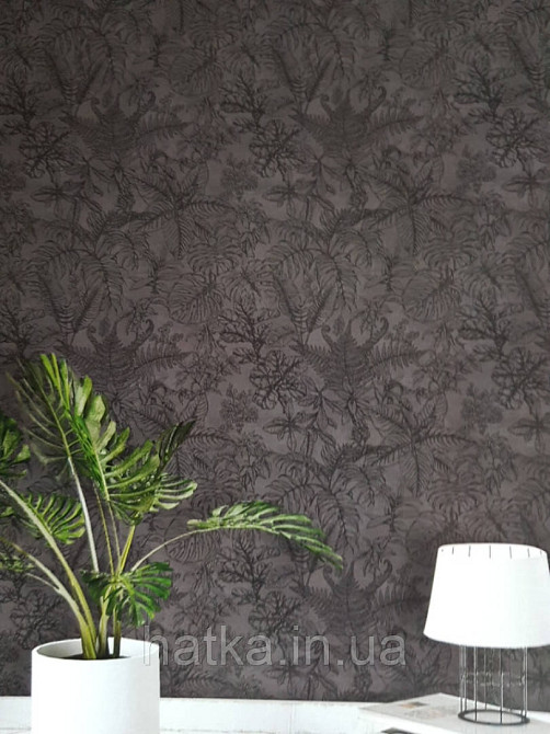 Шпалери флізелінові eco Decoprint Essentials EE22546 різні тропічні листя папороті монстери чорні Київ - фото 1