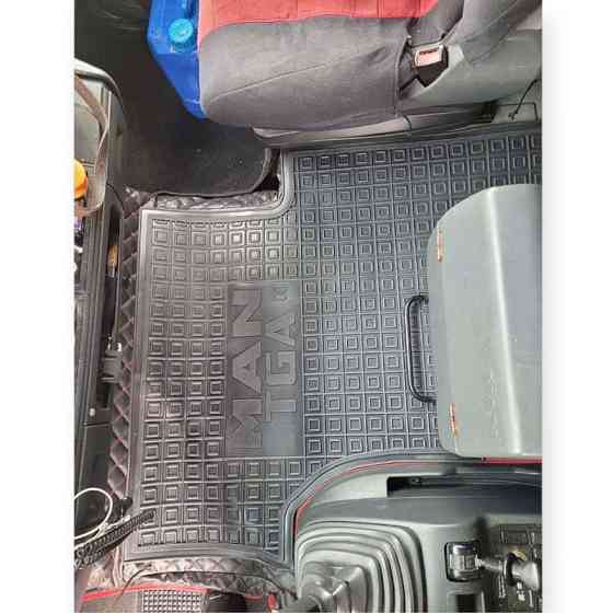 Коврики салона MAN TGA (2000-2011) борт 2,5 см, с перемычкой Мукачево