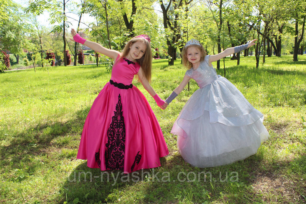 Шикарне довге плаття з чорним купоном на 6-8 років Кривий Ріг - фото 5