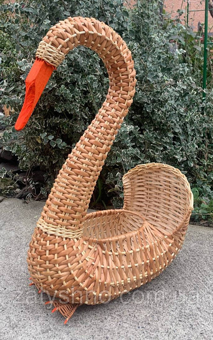 Кошик-лебідь плетений Київ - фото 4