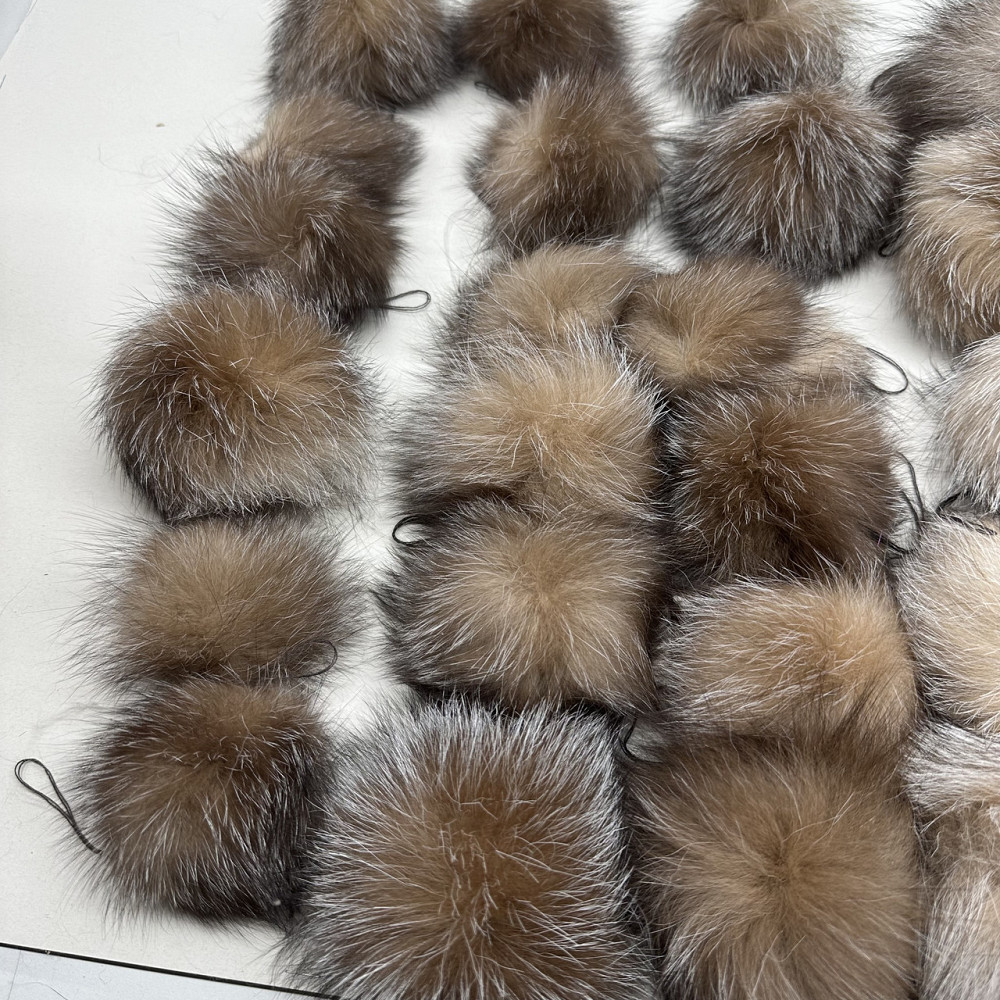 Помпон из натурального меха блюфрост 13-14 см Рыжий Харьков - изображение 5