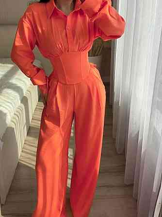Жіночий стильний трендовий повсякденний костюм льон жатка Кораловий, 42/46 Одеса