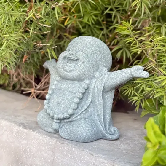 Кам’яна міні-статуетка Будда 6×8×3,5 см — усміхнений, символ радості та достатку, колекційний подарунок Київ