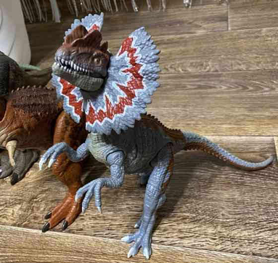 Динозавры игрушки со звуком БУ  Динозавры на выбор . Киев