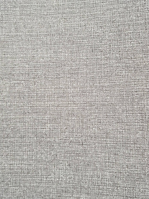 Шпалери метрові вінілові на флізелін AdaWall Beta метрові однотонні під тканину під льон білий з сірим Київ - фото 1