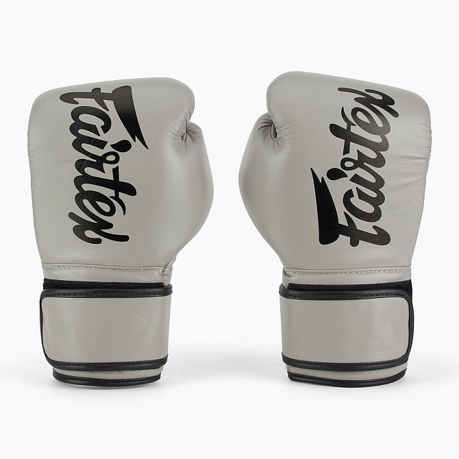 Боксерські рукавиці Fairtex BGV14 Grey 10 унцій (бинти в комплекті) Кам'янське - фото 5