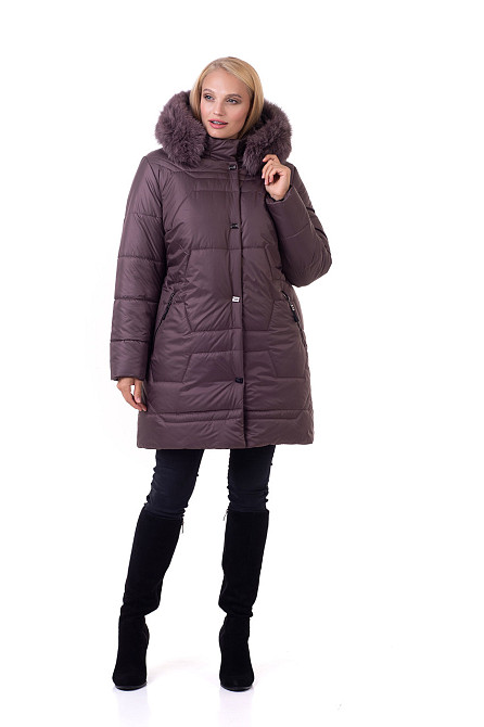 Жіночий пуховик шоколадного кольору з хутром Київ - фото 4