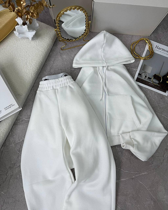 Женский утепленный прогулочный костюм двойка в спортивном стиле трехнить на флисе Молочный, 46/48 Одесса - изображение 4