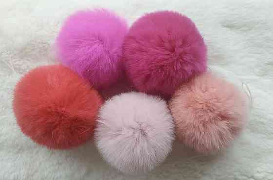 Хутряний бубон на шапку з кролика Rex Червоний Харків
