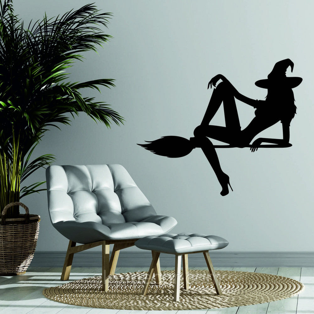 Декоративне настінне Панно «Відьма на мітлі», Декор на стіну 110*91 см, Чорний Київ - фото 1