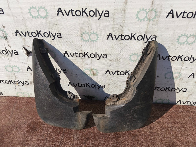 Бризковик передній Ford Fusion 2002-2012 Ковель - изображение 1