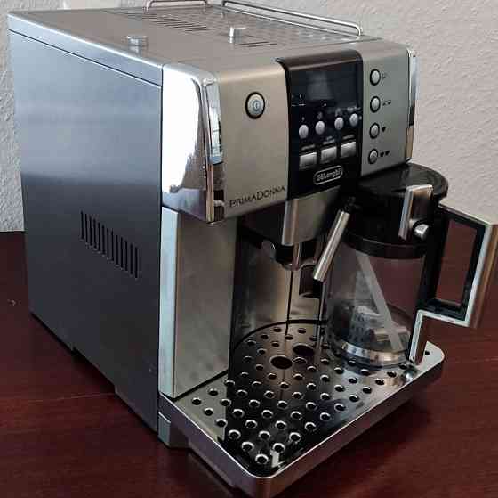 Кавомашина: Delonghi ESAM 6600 PrimaDonna Харків