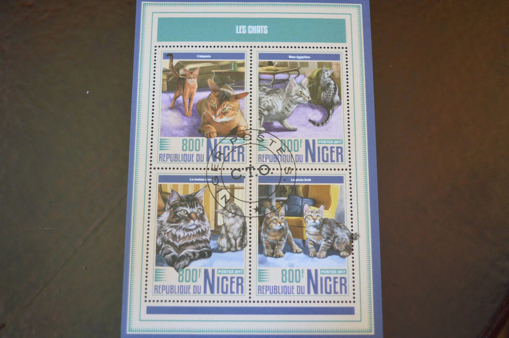 Героїв. Фауна. Блок. 2017 рік (Б-2) Полтава - фото 1
