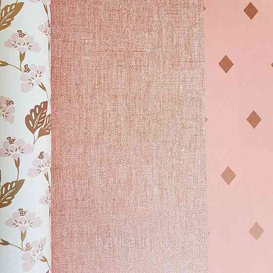 Шпалери вінілові на флізелін Caselio Mystery 0.53х10 м гладкі однотонні дрібна сіточка рожево-кремові Київ