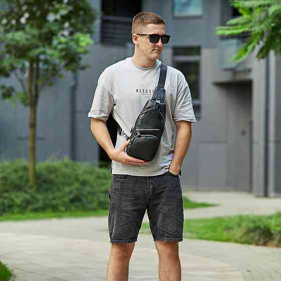 Чоловіча шкіряна сумка слінг через плече з натуральної шкіри чорна TIDING BAG Київ