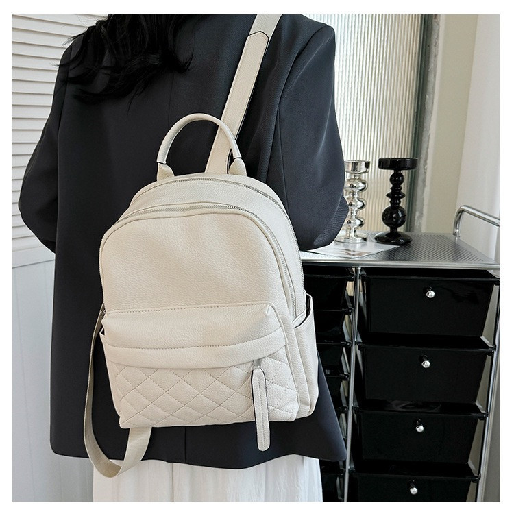 Елегантний жіночий рюкзак із натуральної шкіри Класичний Елегантний шкіряний жіночий рюкзак білий TidinBag Київ - фото 4