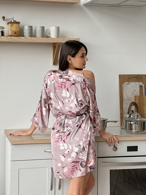 Халат жіночий шовковий під пояс Квітковий принт Бежевий M\L Харків - фото 4