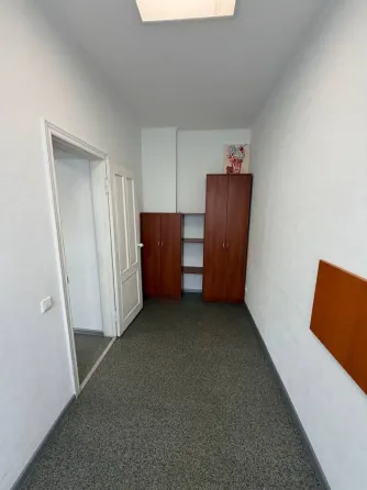 Невеликий офіс в районі ЖК "Панорама" свіжий ремонт, 3 кімнати Дніпро