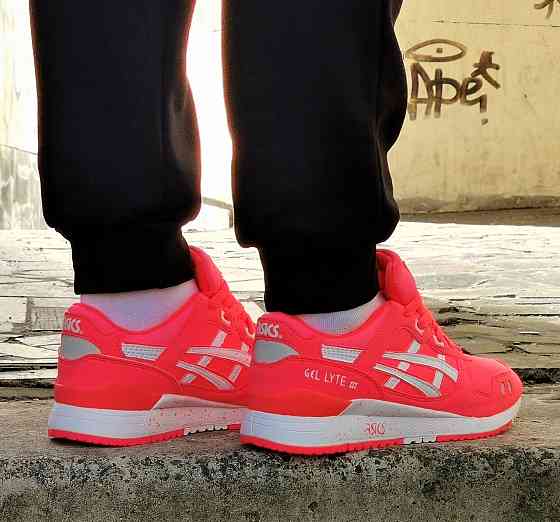 Кроссовки ASICS Gel Lyte III Розовые Женские Асикс Караловые (размеры: 36,37,38,39) Днепр