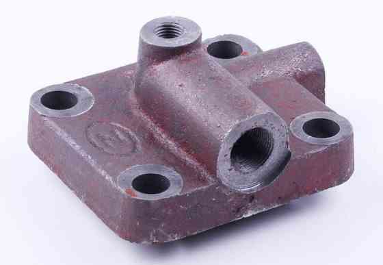 Крышка цилиндра подъемника ДонгФенг 240/244 Мукачево