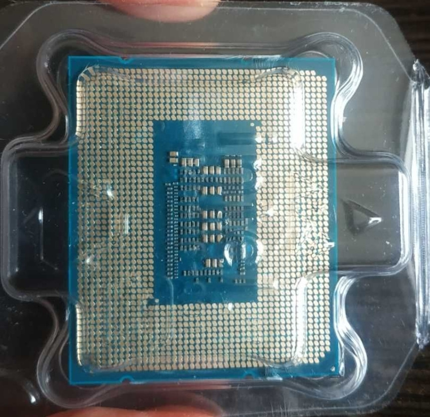 Intel Core i3 12100F Киев - изображение 1