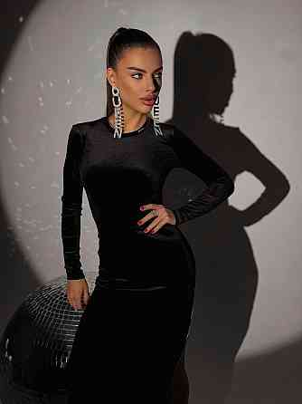 Женское нежное элегантное праздничное платье миди с разрезом королевский бархат Одесса