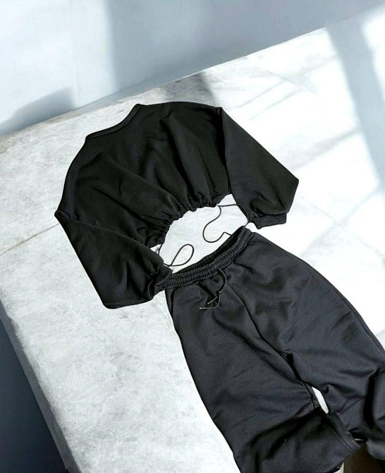 Женский теплый костюм с брюками и свитшотом в фасоне «летучая мышь» трехнитка на флисе Одесса - изображение 8