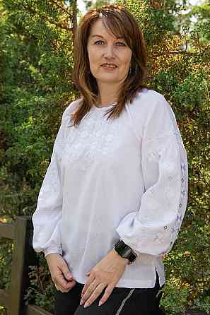 Вышиванка женская с длинным рукавом  льняная, белая  топ 60 Киев