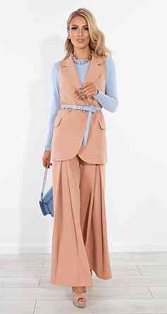 Модный костюм с жилеткой (44) Киев