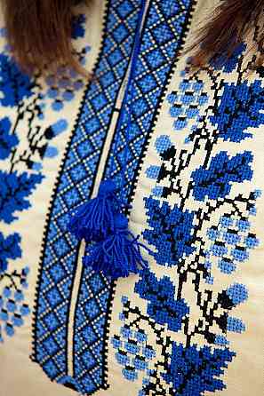 Вишиванка жіноча, лляна з довгим рукавом, лимонная, топ Київ