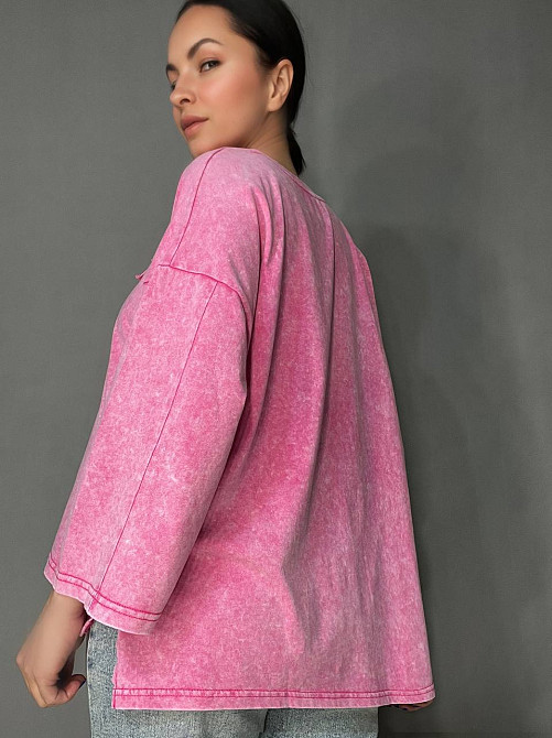 Футболка женская A-N 26029 оверсайз широкая вареная дай длинный рукав 3\4 с вышивкой впереди one size, розовый, one size Киев - изображение 16